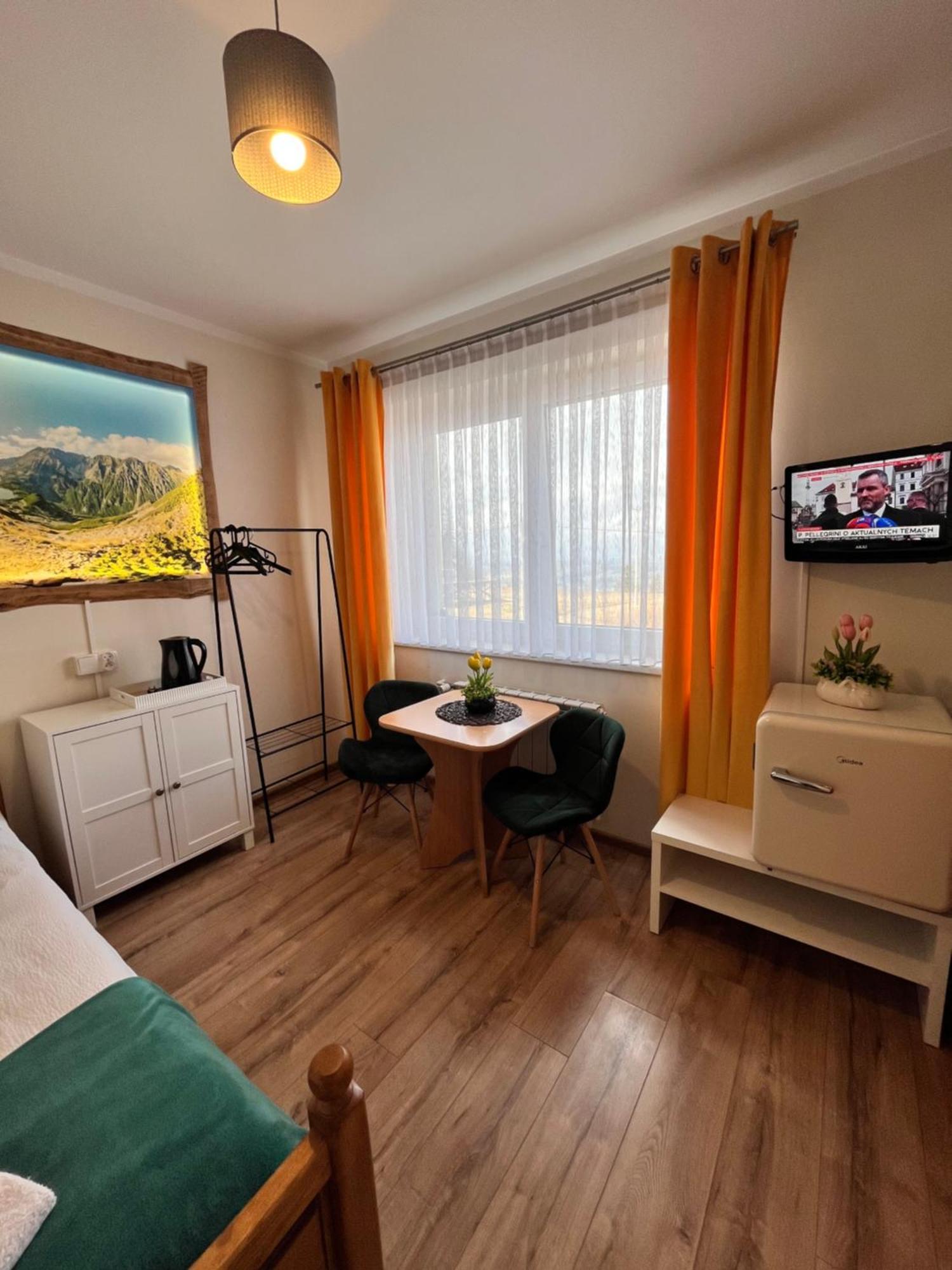 Widokowy Apartament - Pokoje Goscinne Banska Wyzna 外观 照片