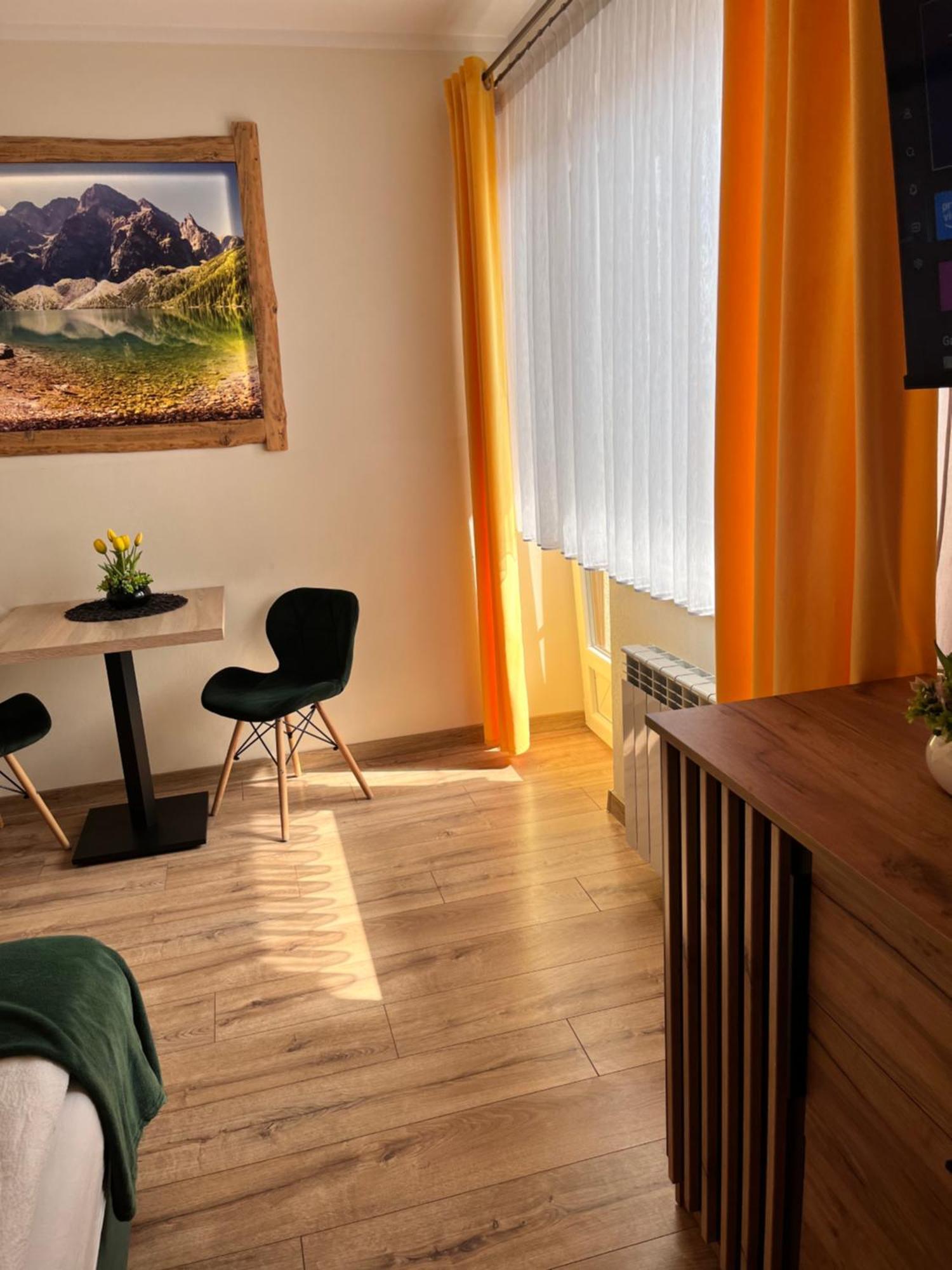Widokowy Apartament - Pokoje Goscinne Banska Wyzna 外观 照片